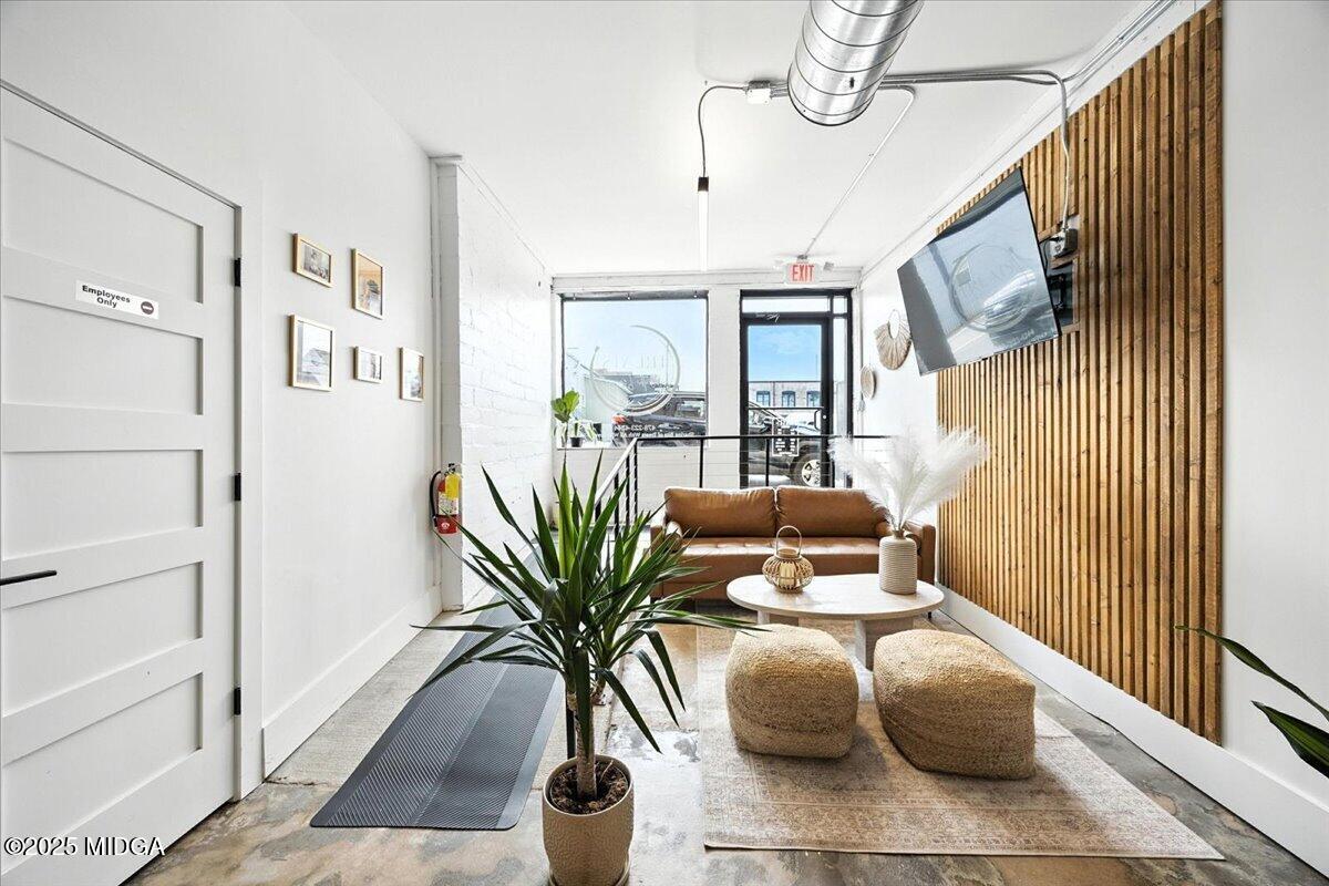 53 N Lee Street