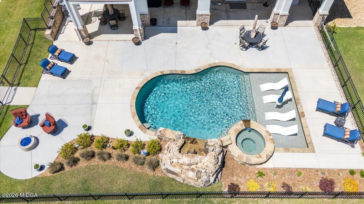 7287 Moseley Dixon Road