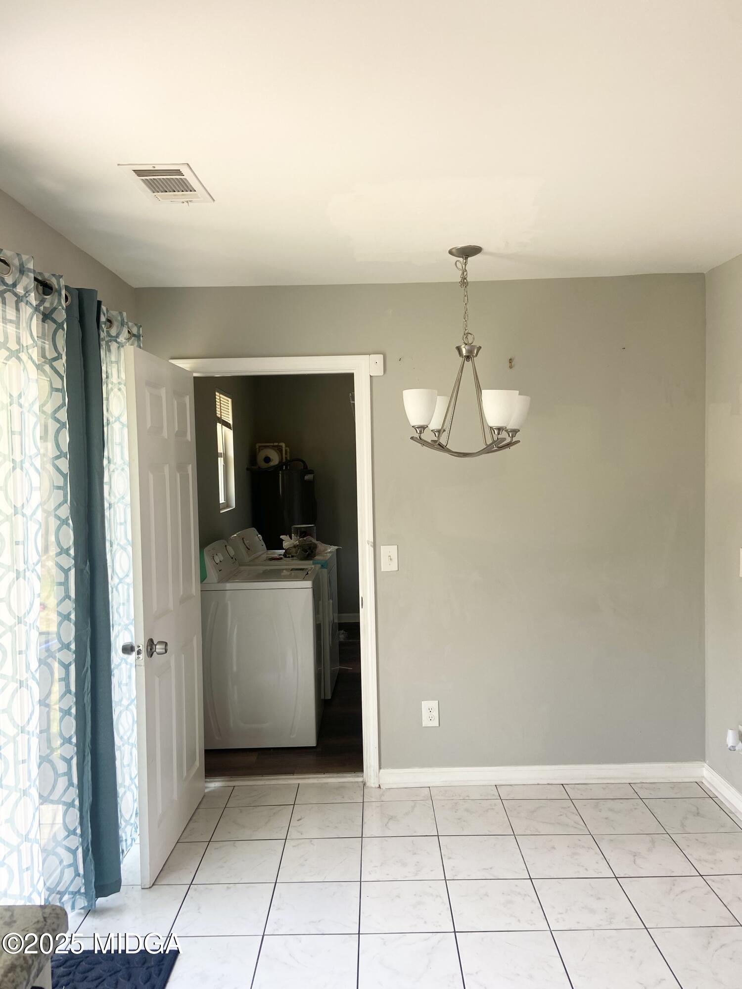 2444 Rocky Creek Road