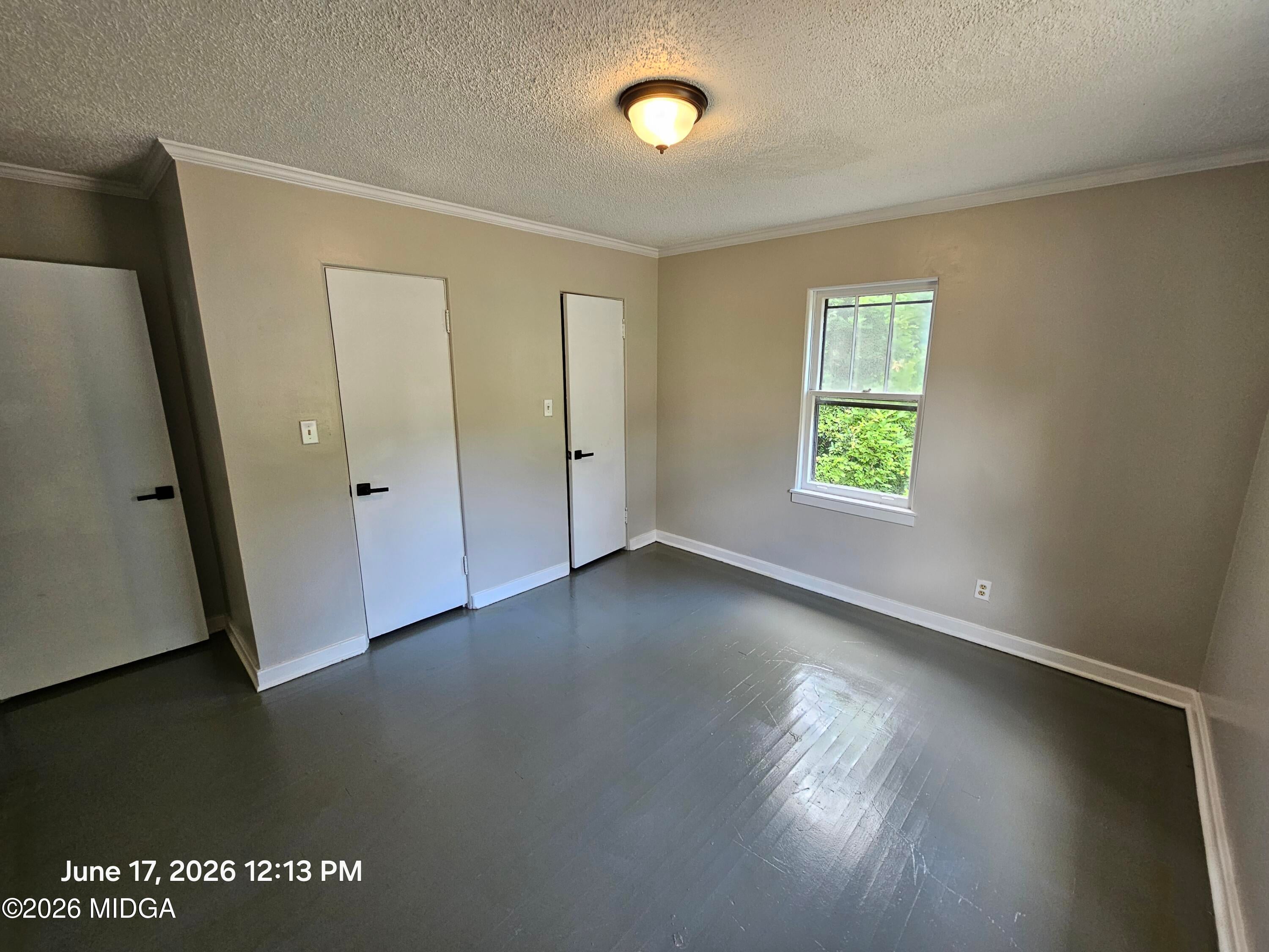 989 Curry Place