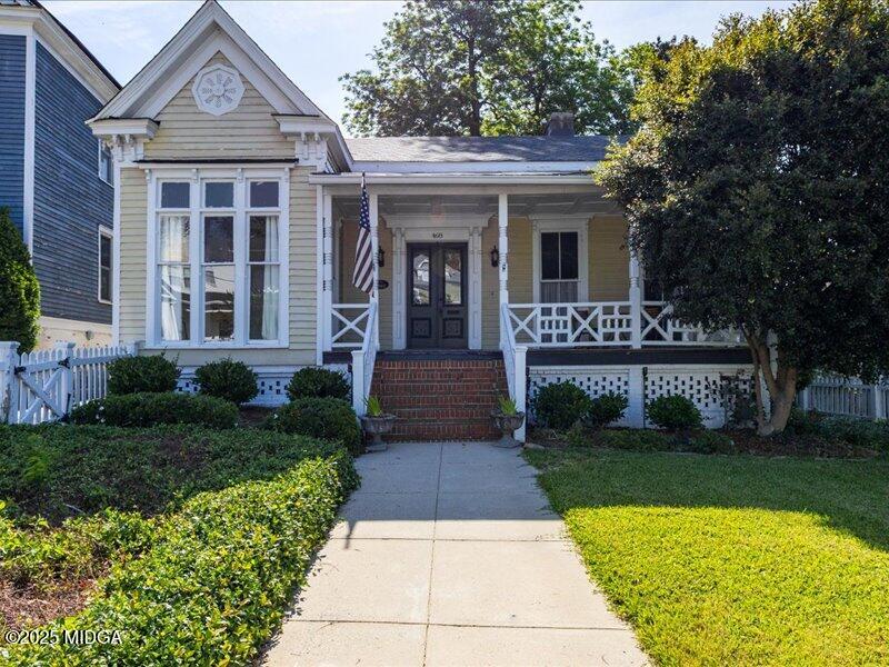 468 Orange Street