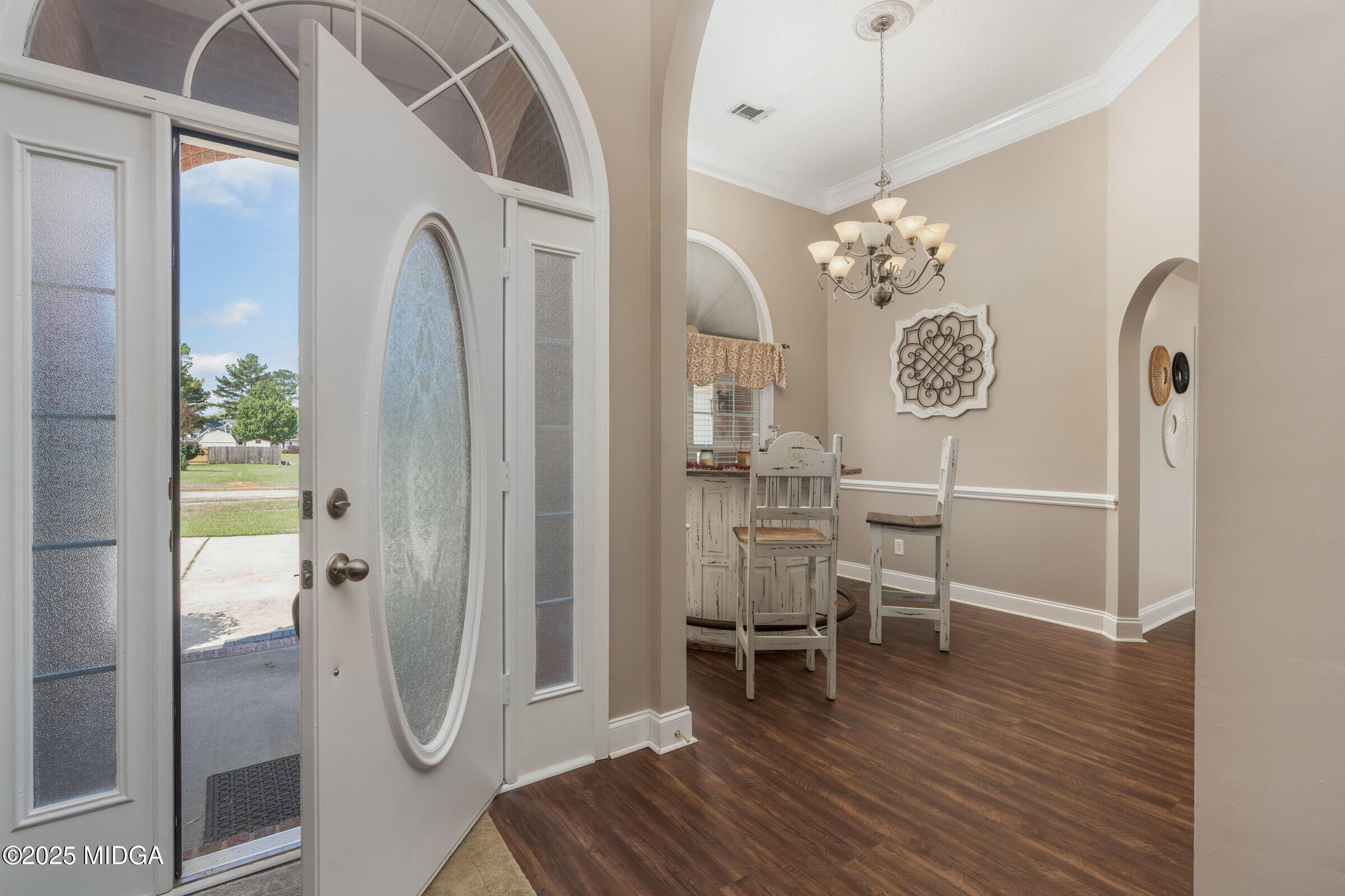 900 Bay Laurel Circle