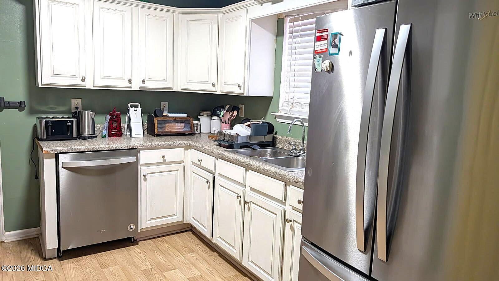 167 Apple Valley Road