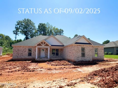402 Collins Estate Avenue Centerville GA 31028