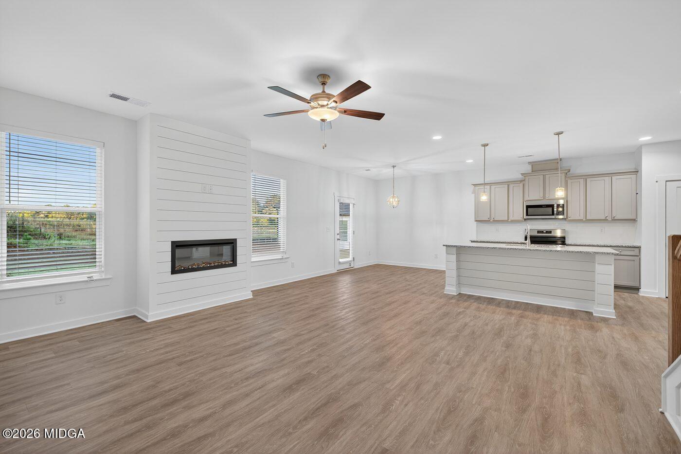 103 Royal Tern Lane