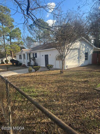 708 Richmond Street 1