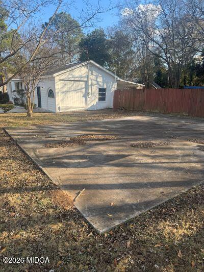 708 Richmond Street 1