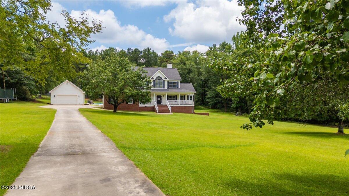 1045 Plantation Club Circle