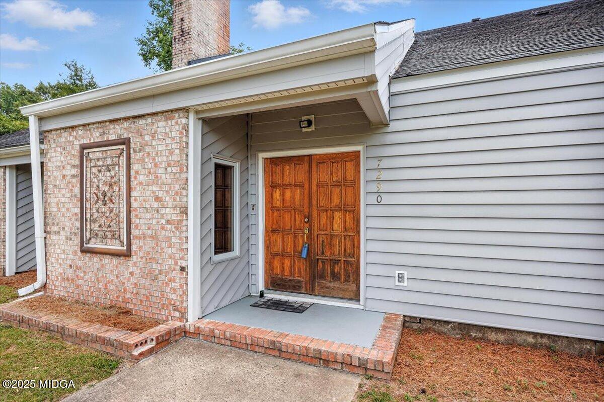 7290 Columbus Road