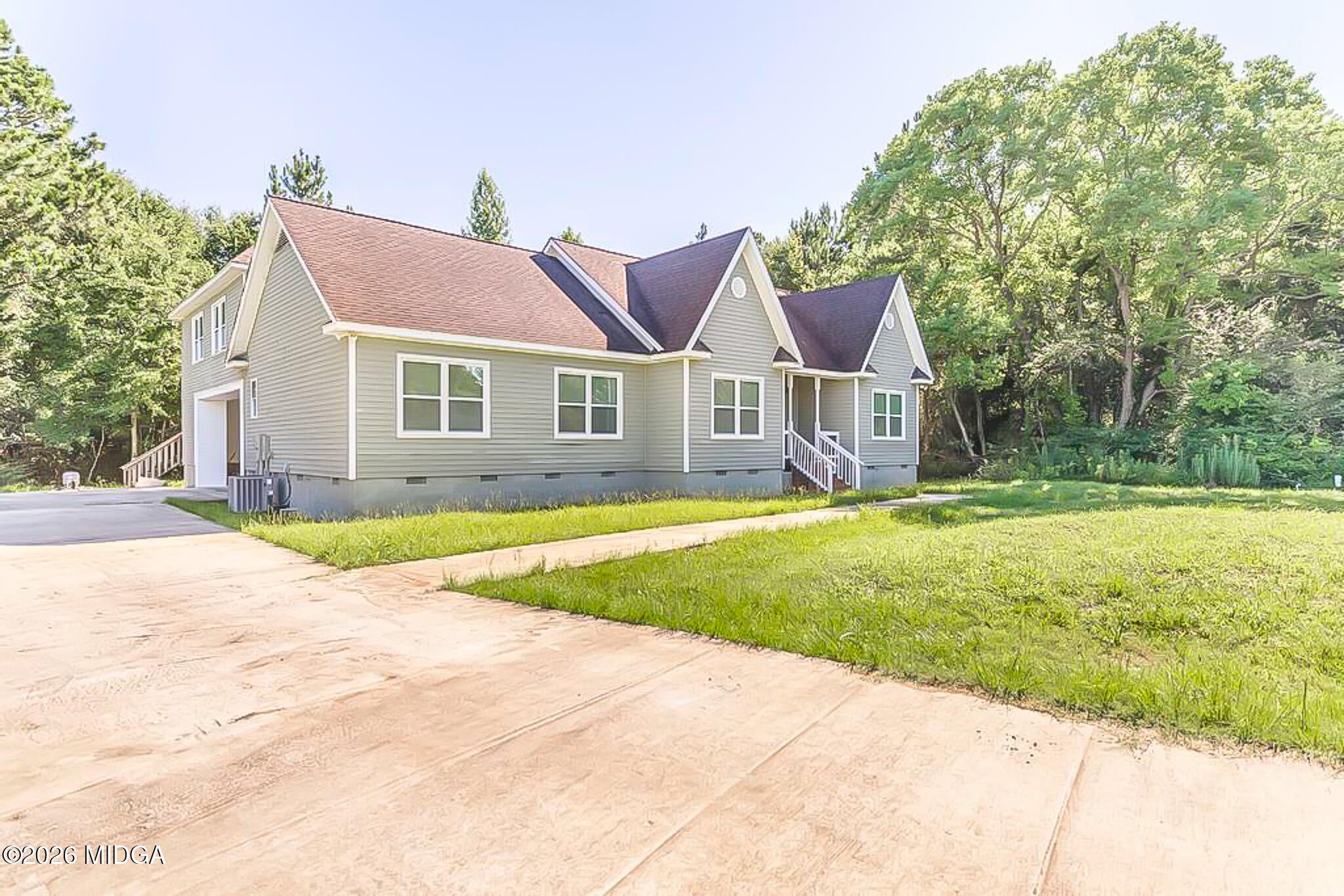 217 Cedar Lake Circle