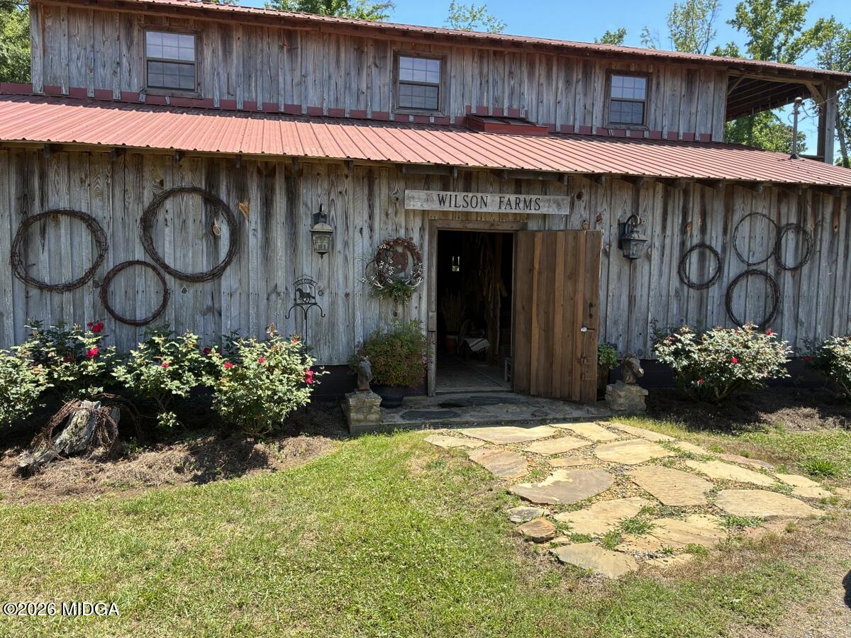 5645 Highway 42 S