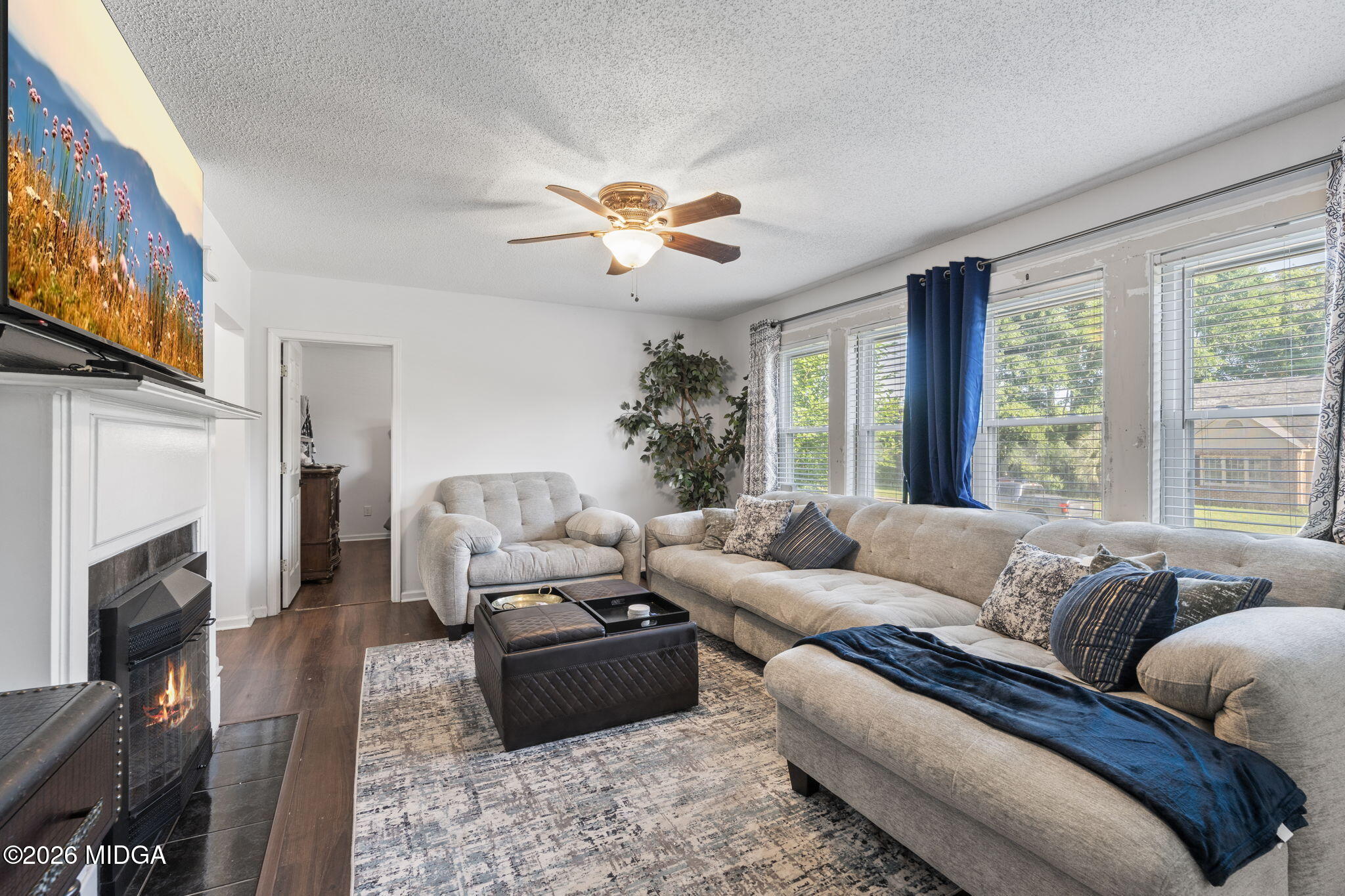 2668 Suwanee Avenue