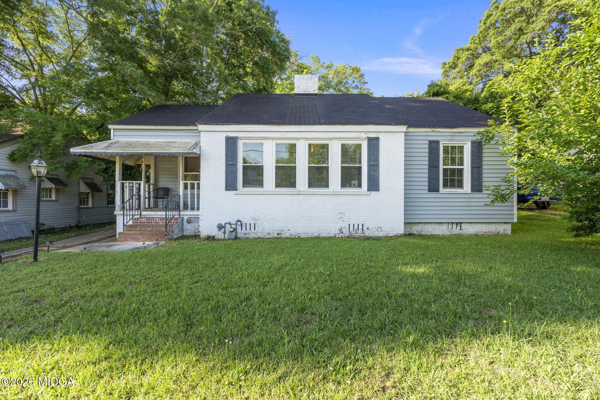 2668 Suwanee Avenue