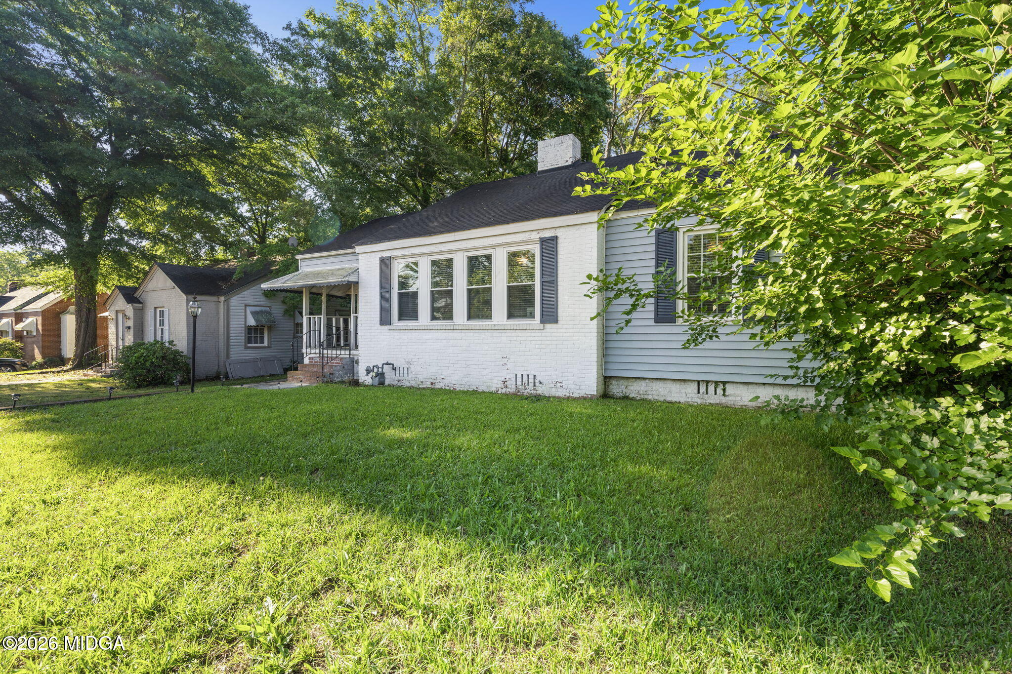 2668 Suwanee Avenue