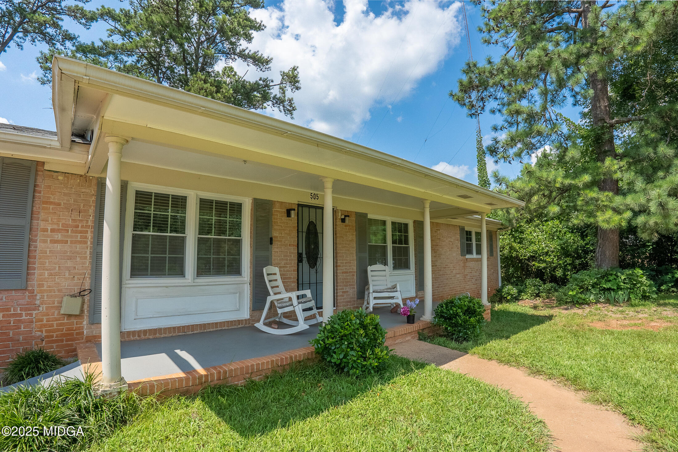 505 E Mcintosh Road