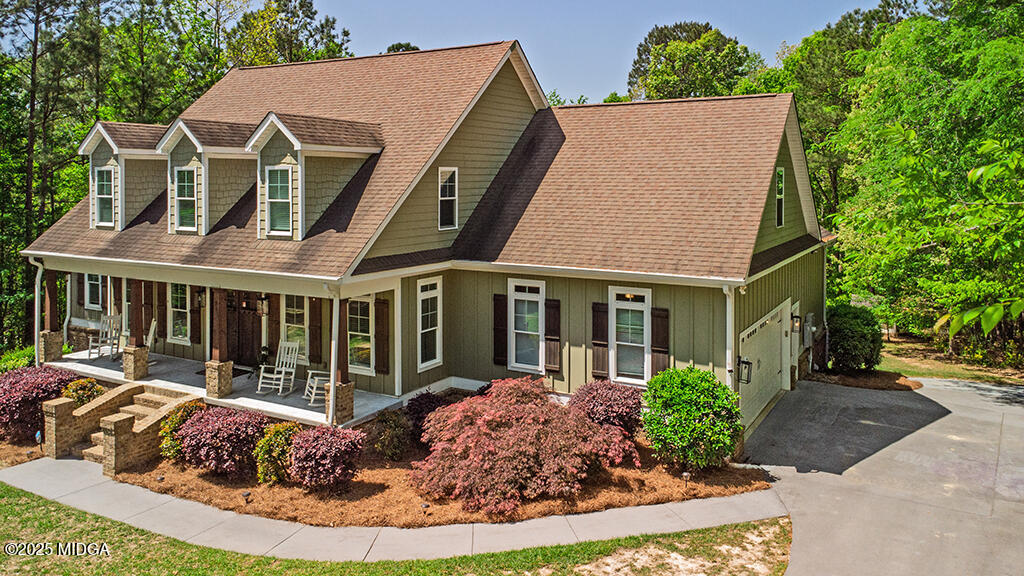 1122 Irongate