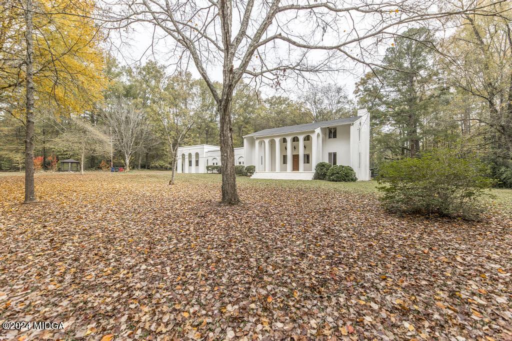 6909 Forsyth Road