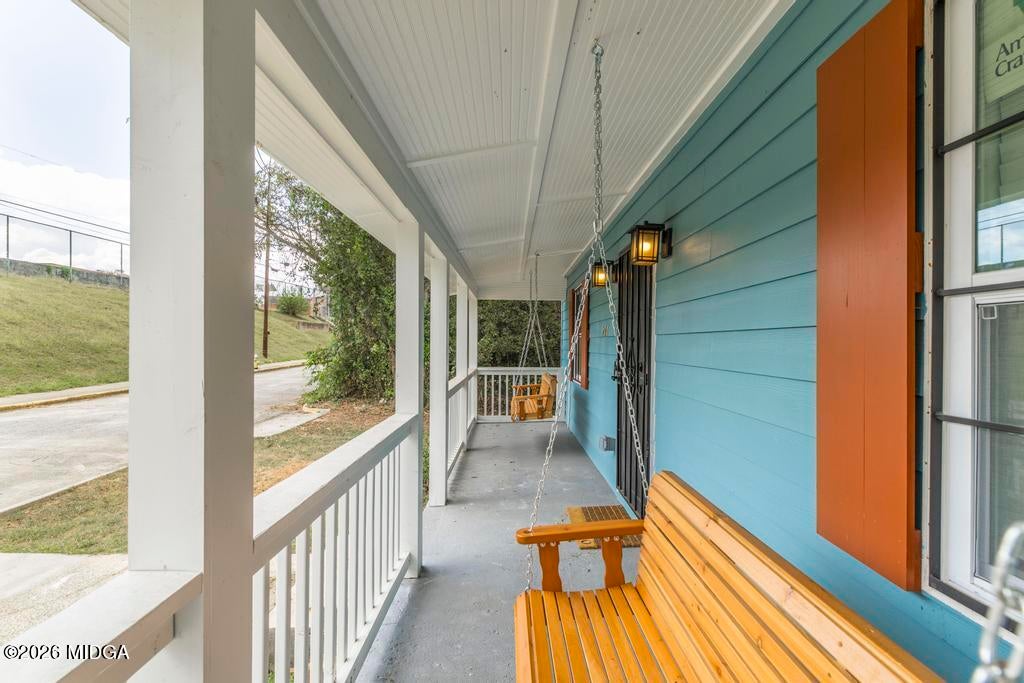 2131 Cedar Street