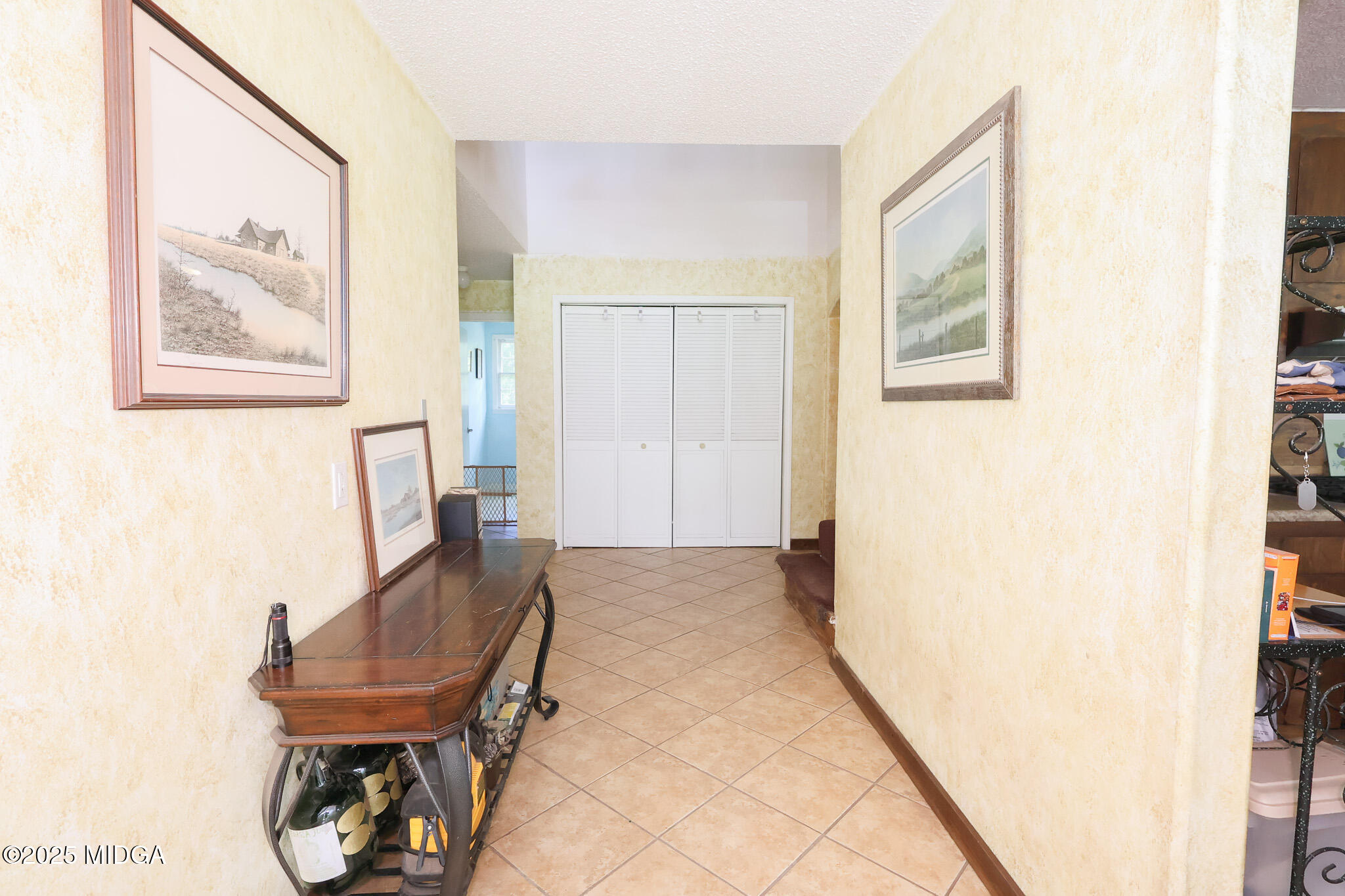 299 Chapman Road