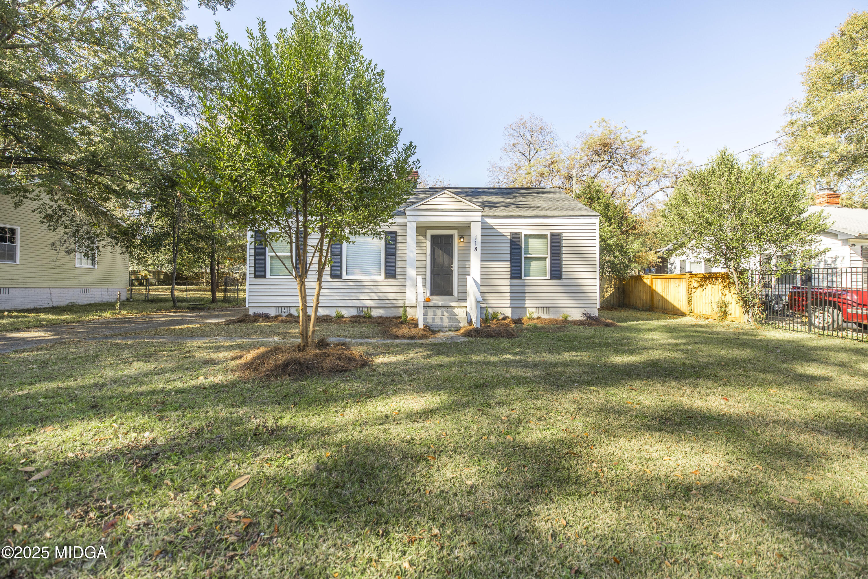 118 Arnold Boulevard