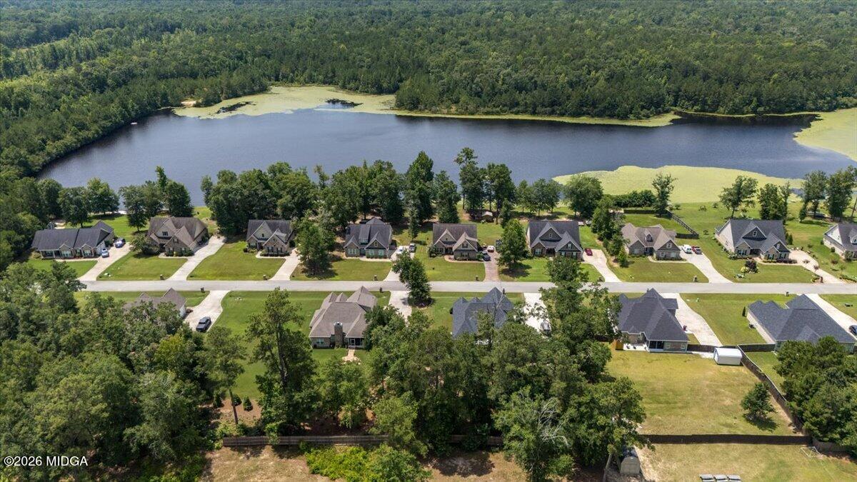 323 Willow Cove
