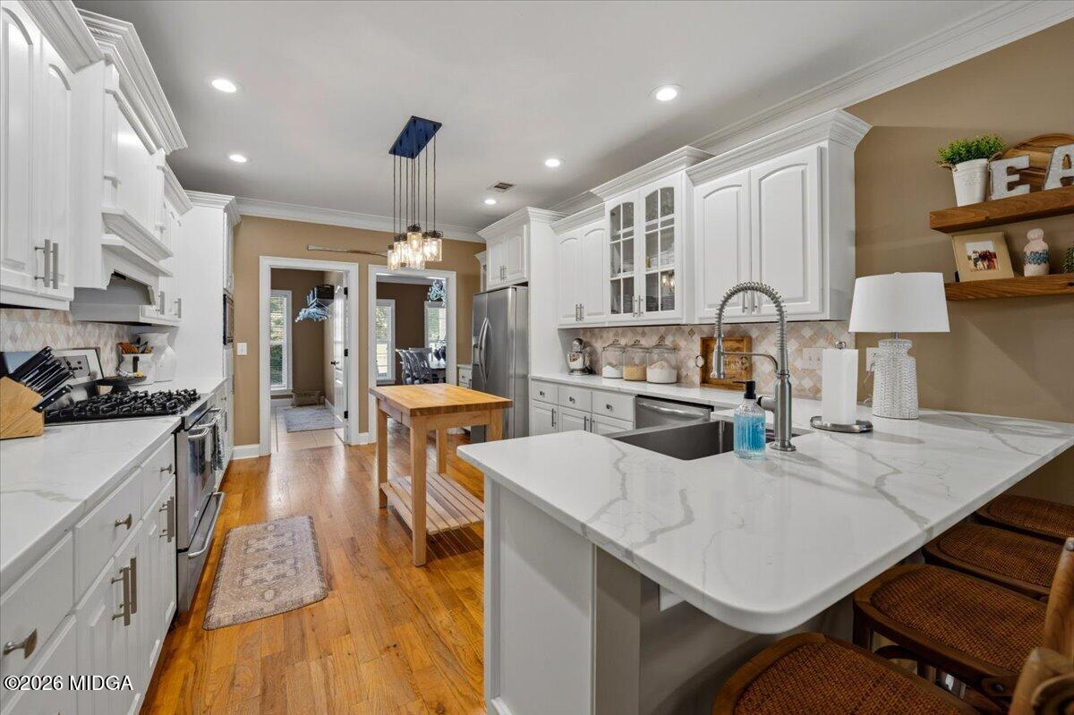 117 Lake Pointe Drive