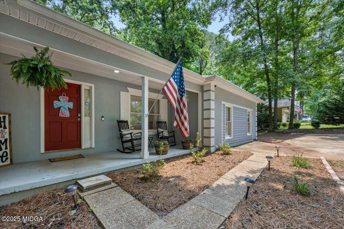 6121 Peake Road
