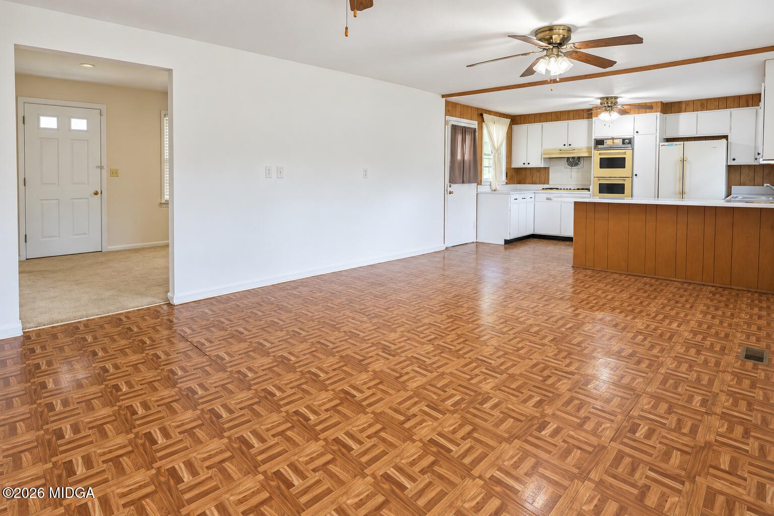 4401 Crystal Lake Drive