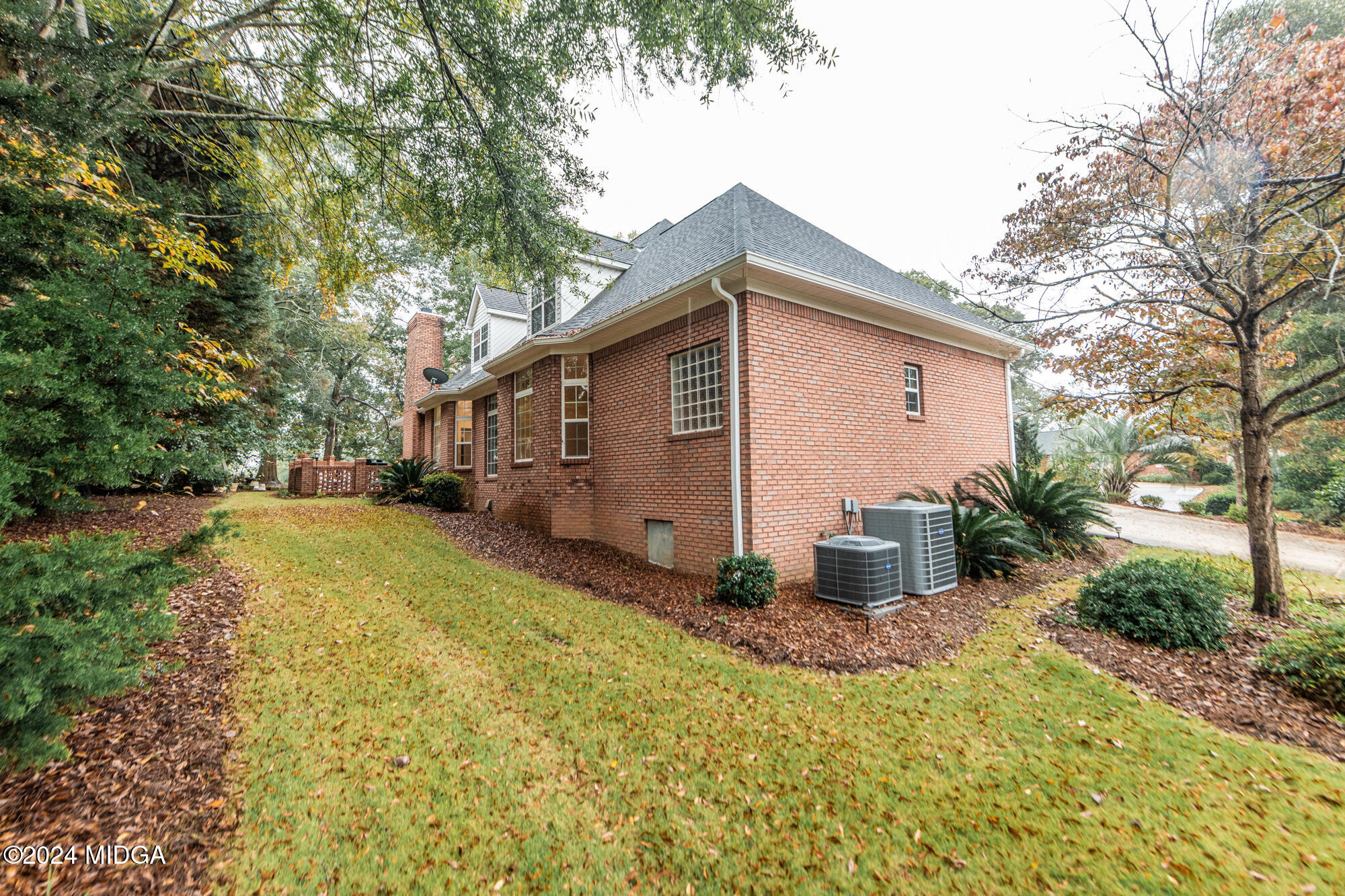 100 Deerwood Drive