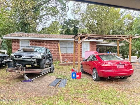 875 Artic Circle Macon GA 31217