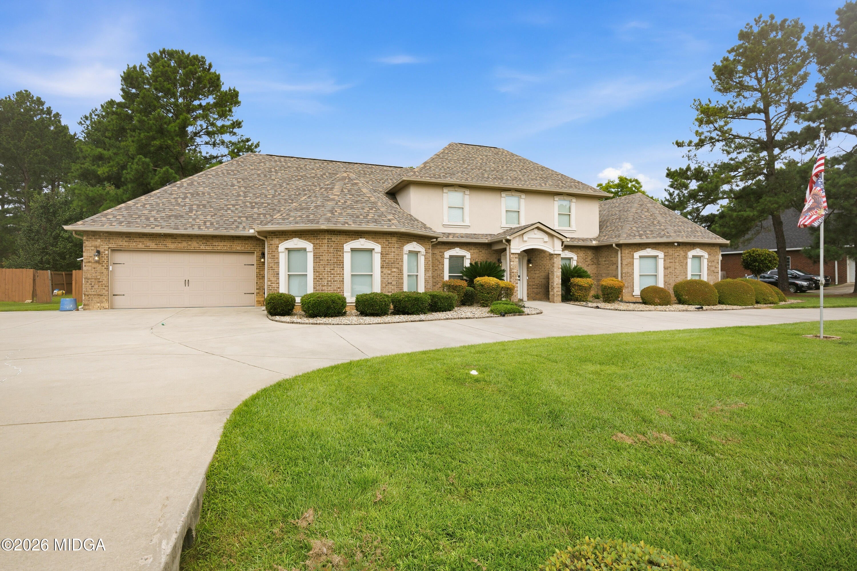 125 J Drive S