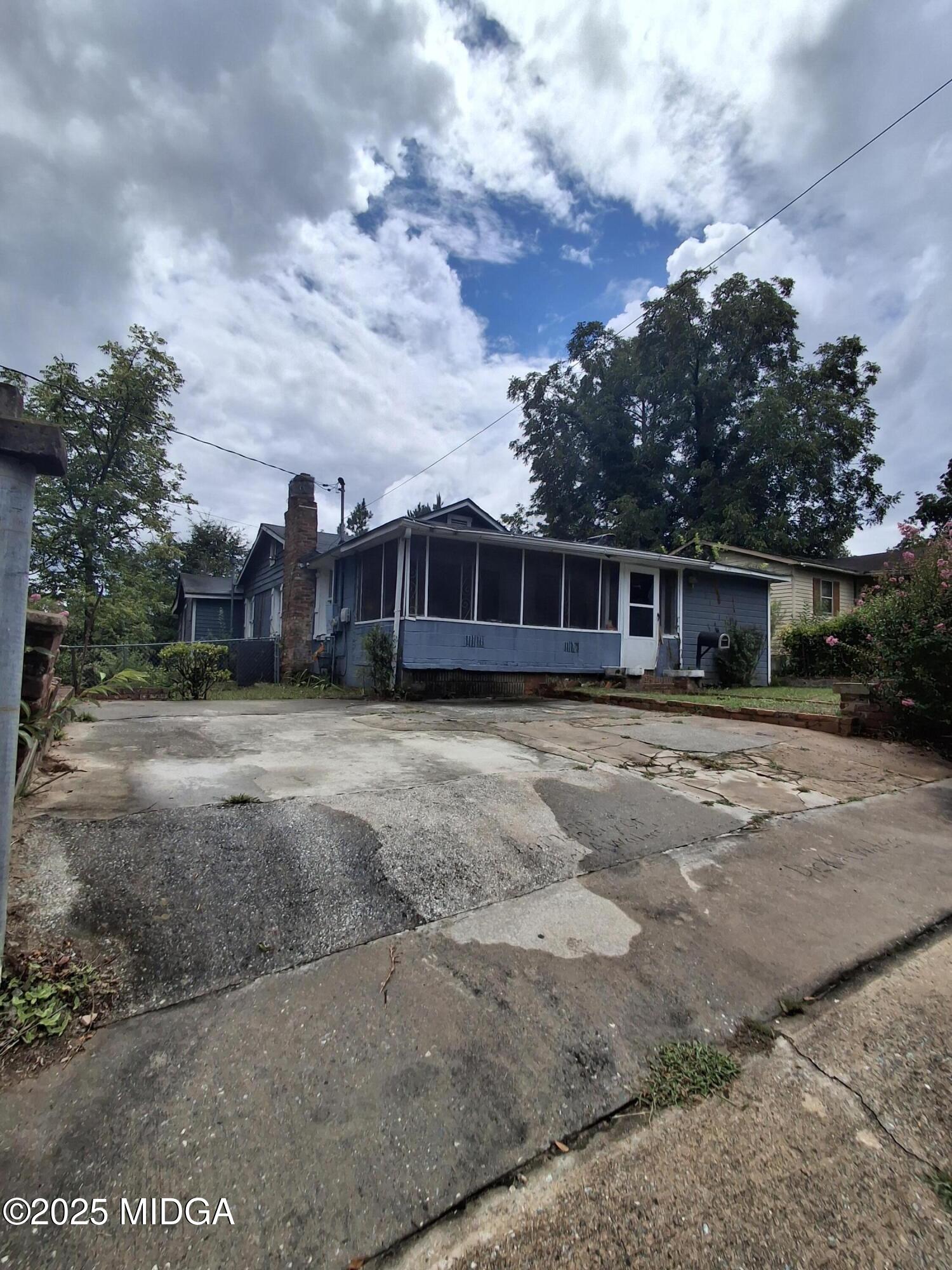 1151 Boone Street