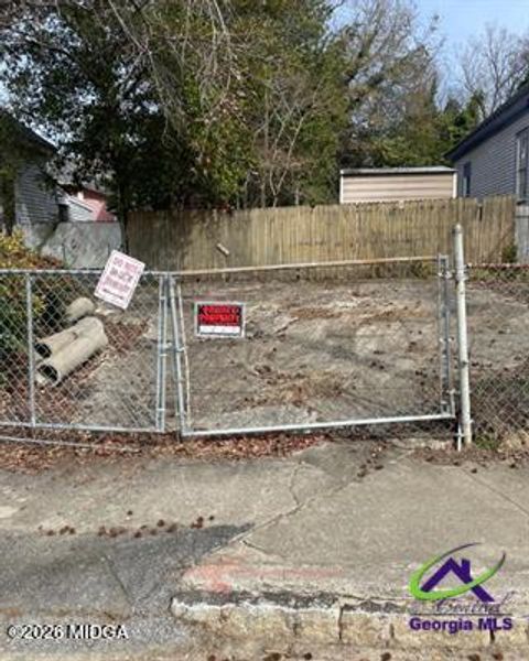 1083 Elm Street Macon GA 31201