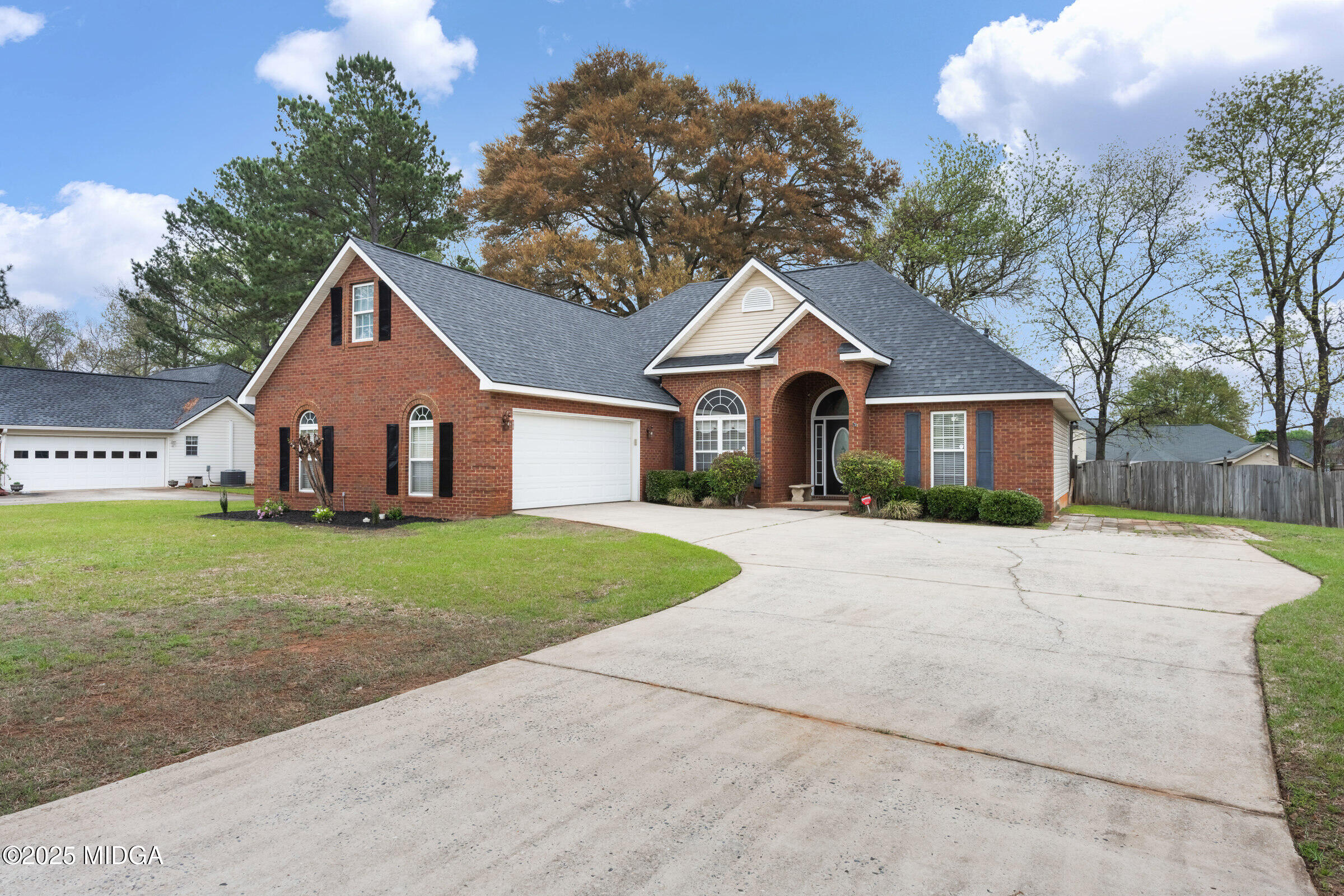 900 Bay Laurel Circle