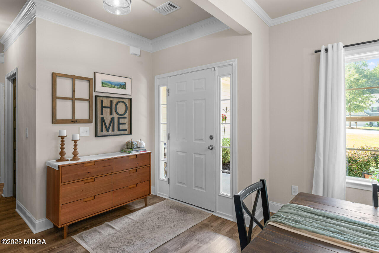 3045 Sarah Lane