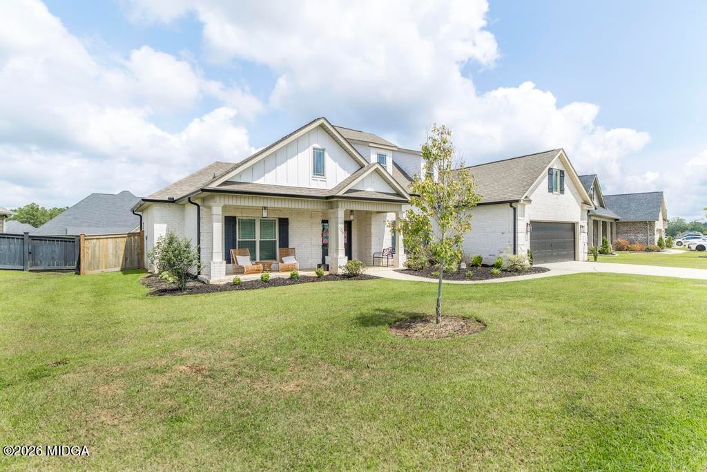 305 Foxberry Nook