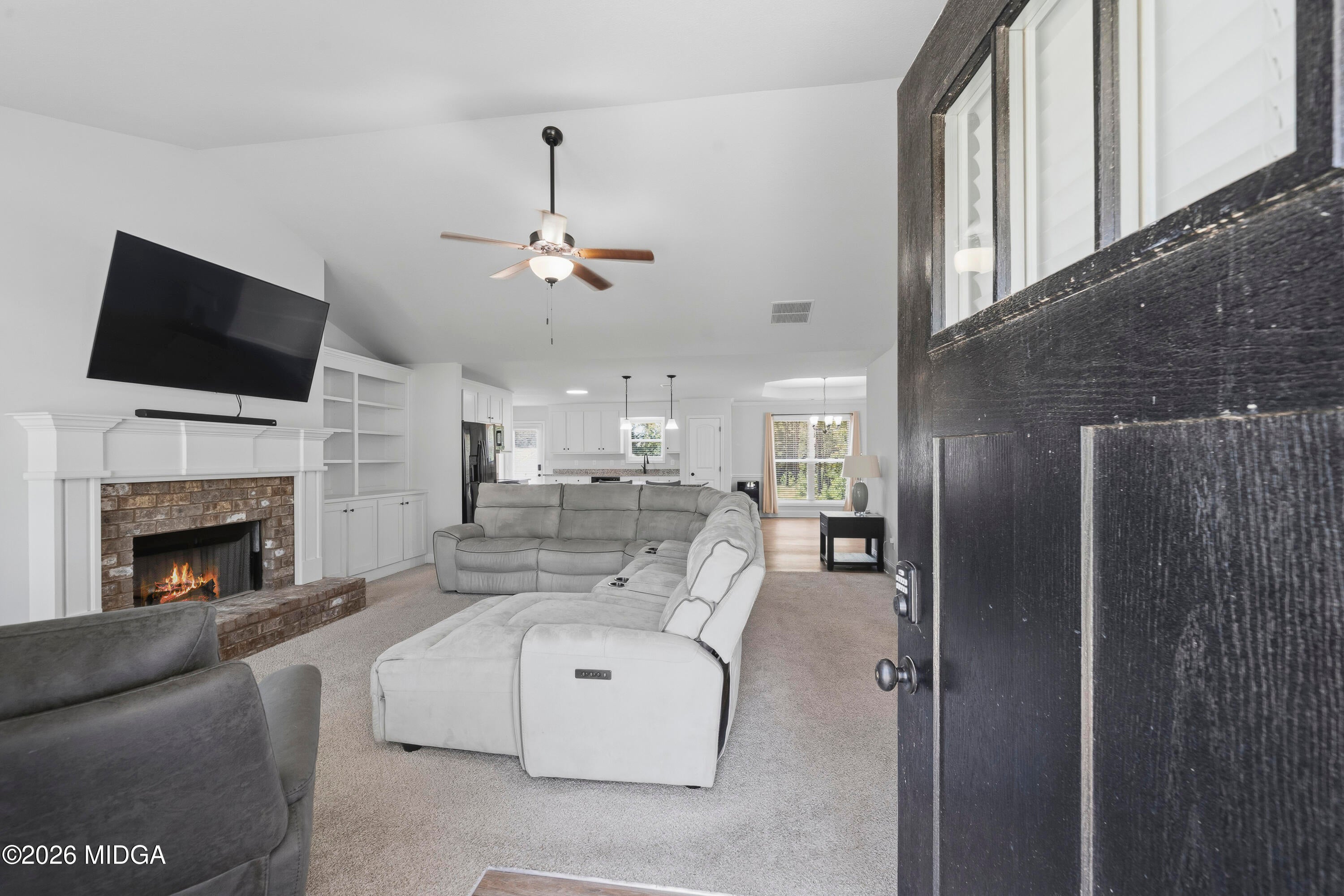 381 Riley Circle NW