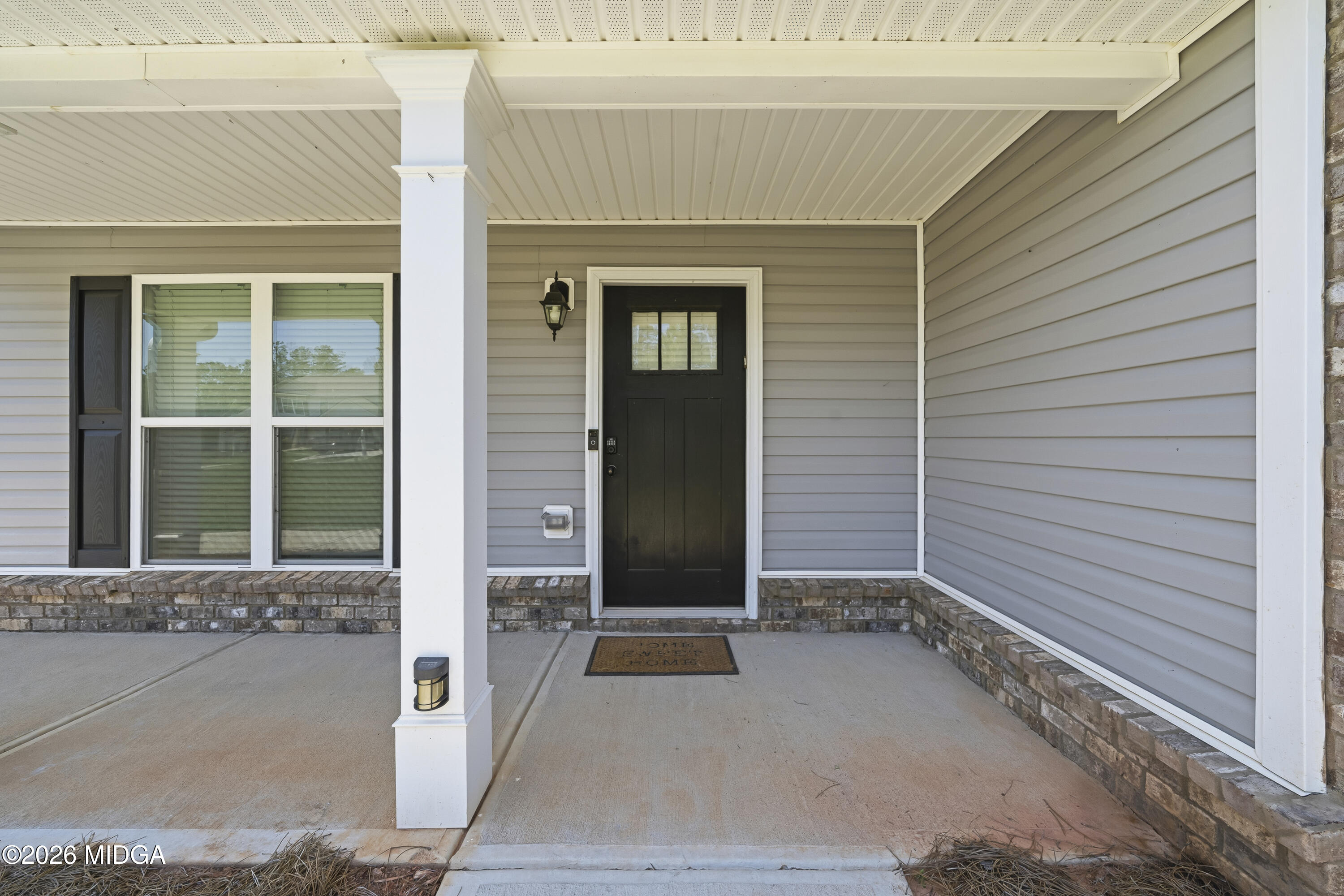 381 Riley Circle NW