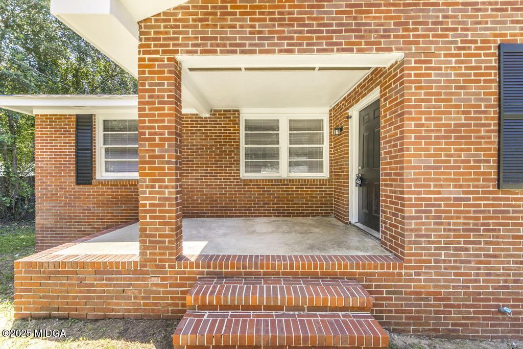 1308 Dewey Street
