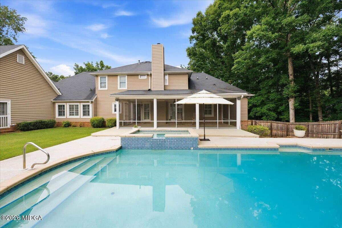 220 Hunters Hill Court