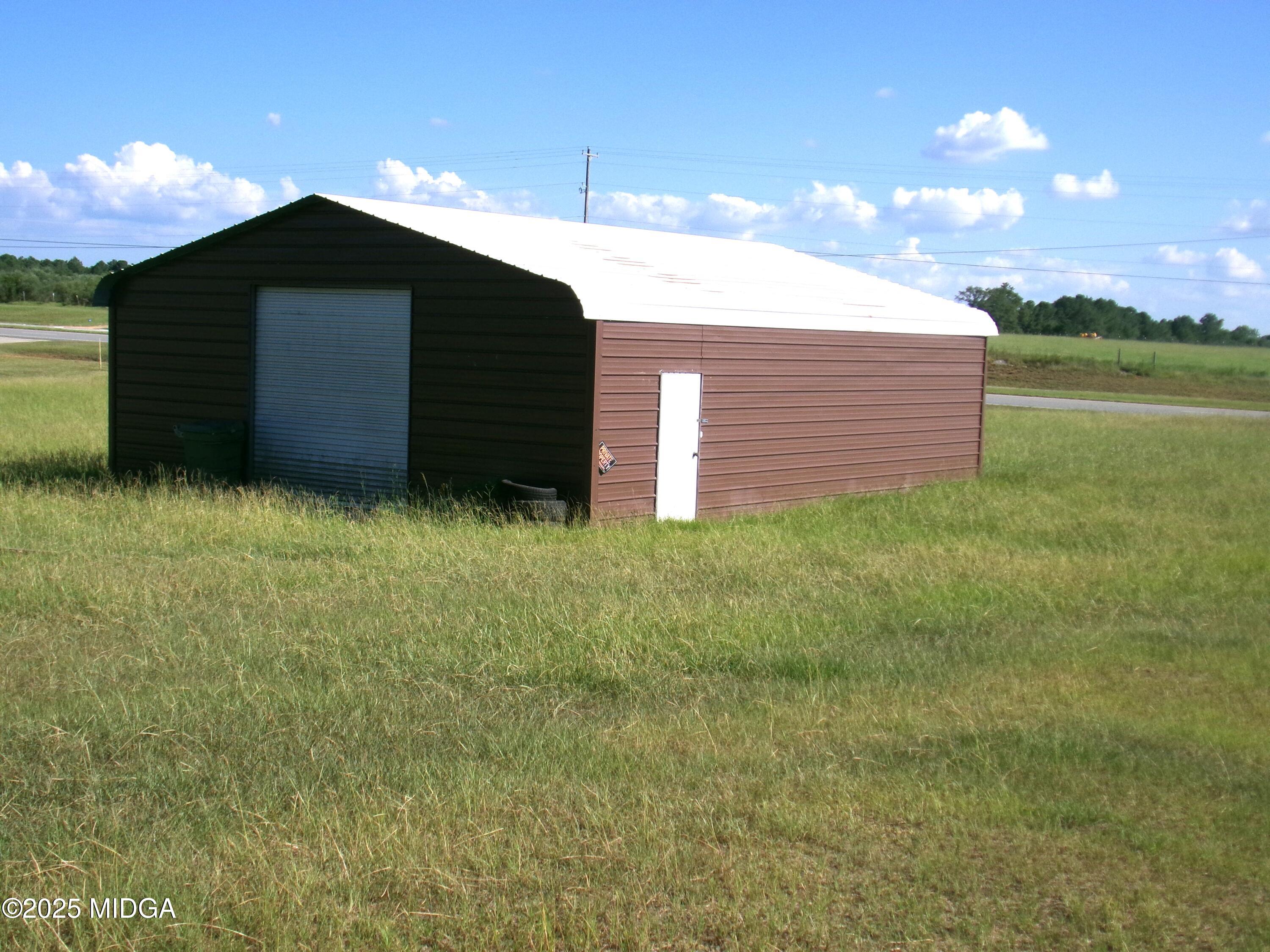 624 Perry Highway