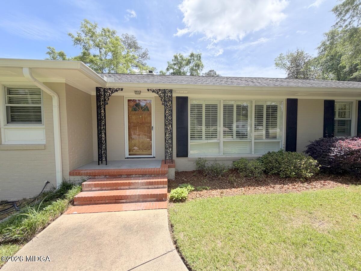 2950 Thornwood Drive