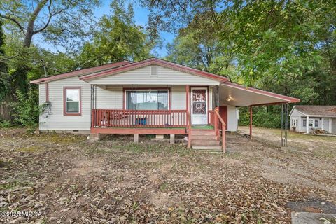 1168 James Street Perry GA 31069