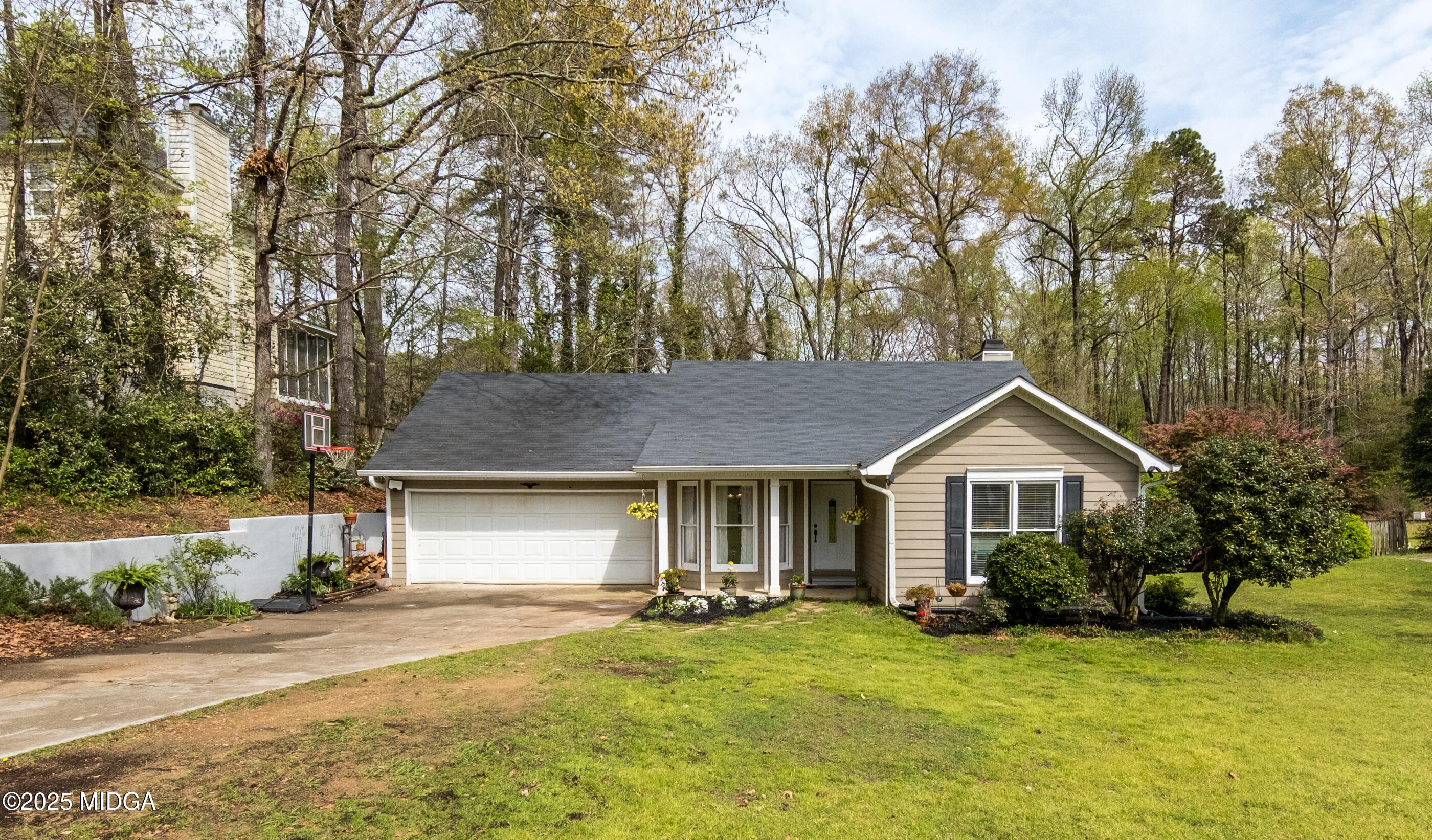 113 Rivoli Oaks Circle
