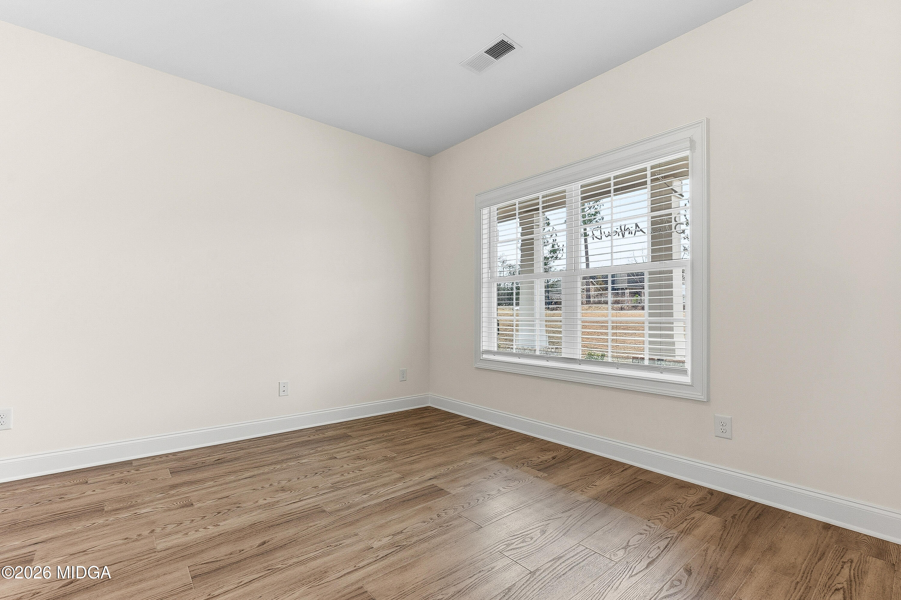 312 Air View Drive 7