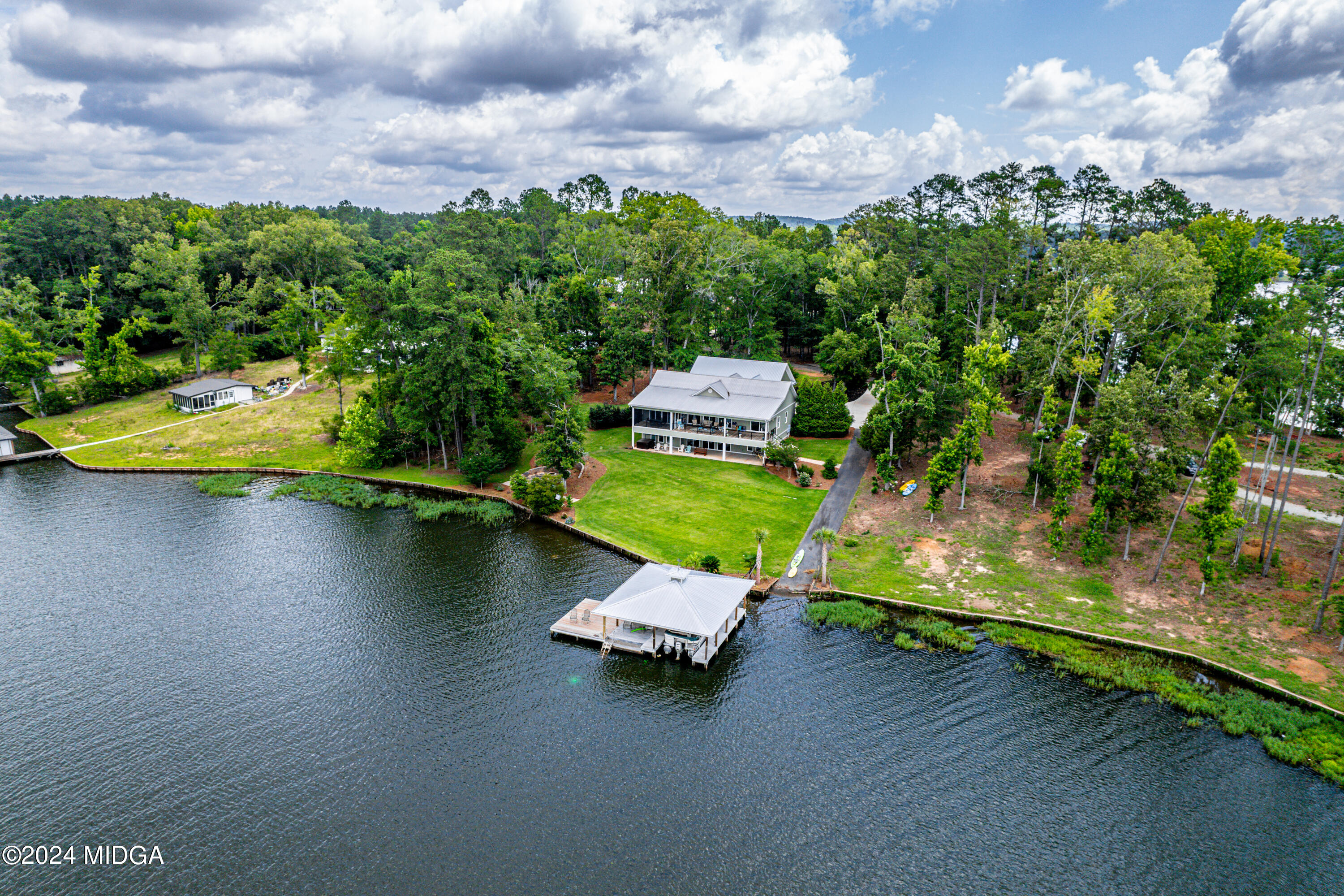 114 Sinclair Lane