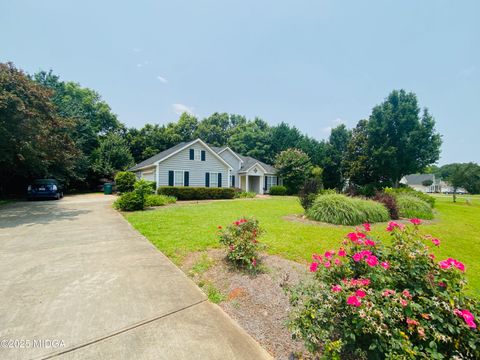 124 Lake Lillian Drive Perry GA 31069