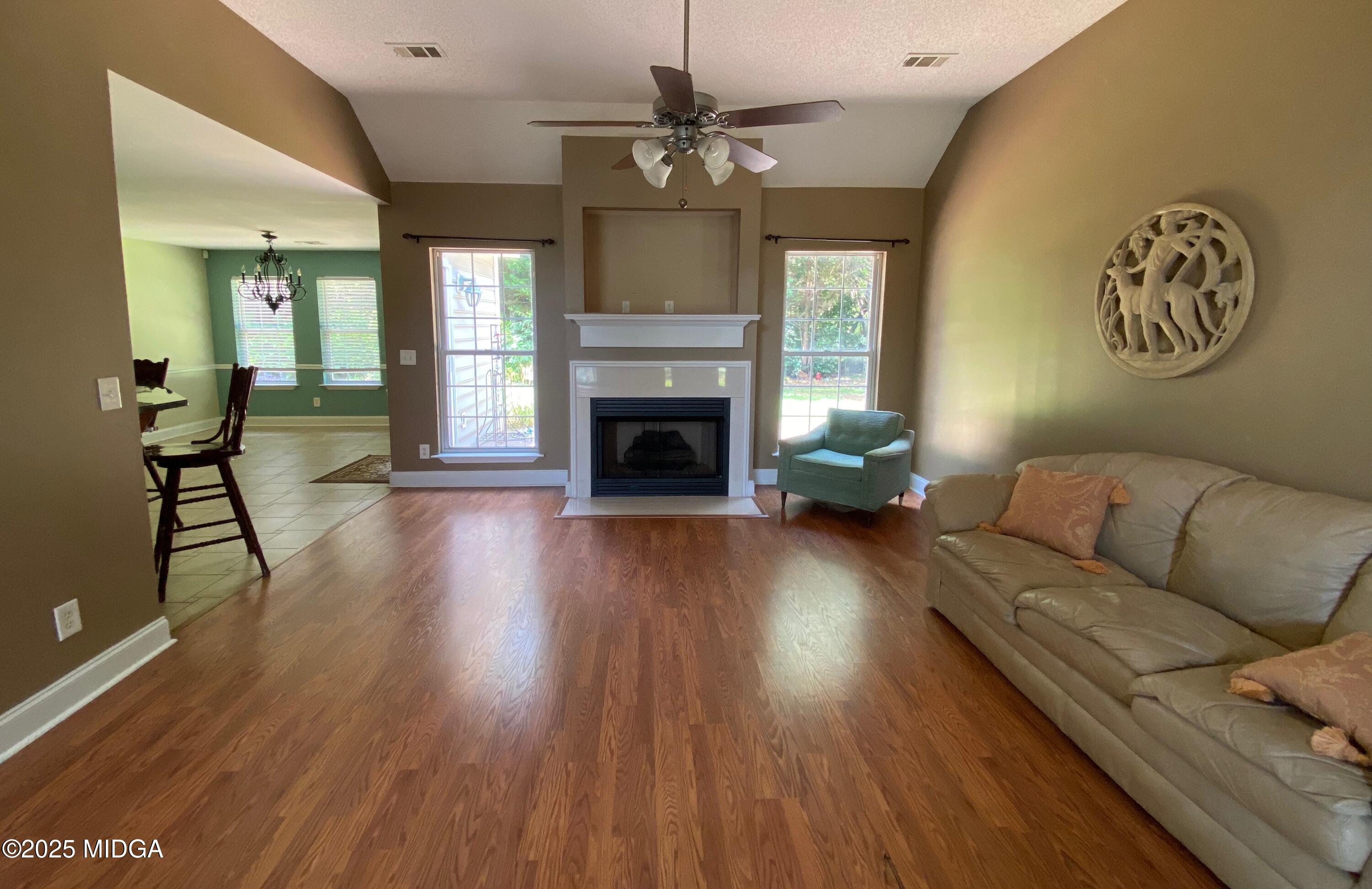 124 Lake Lillian Drive