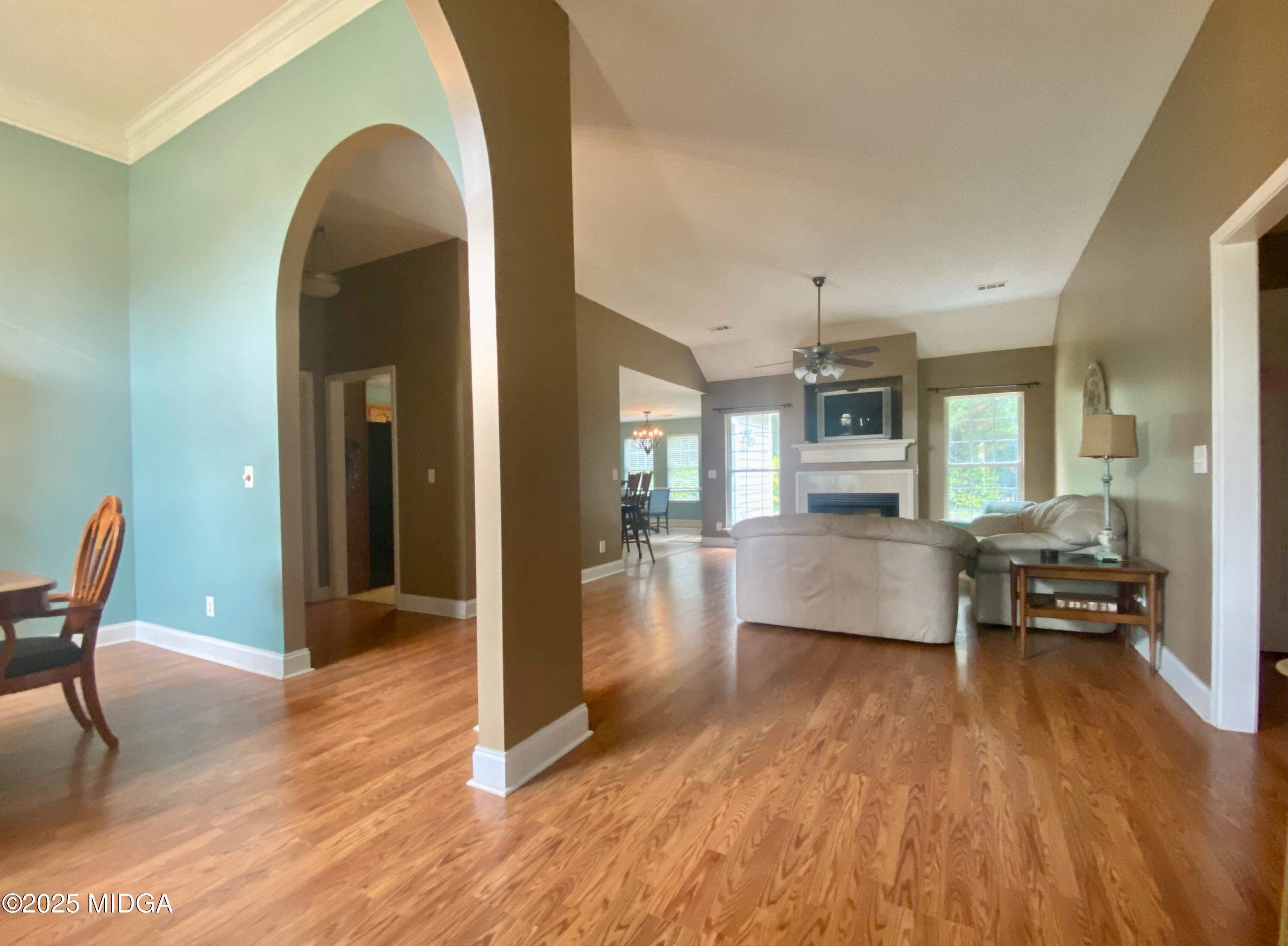 124 Lake Lillian Drive
