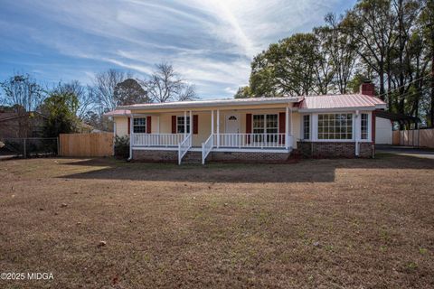 9 Friar Tuck Road Reynolds GA 31076